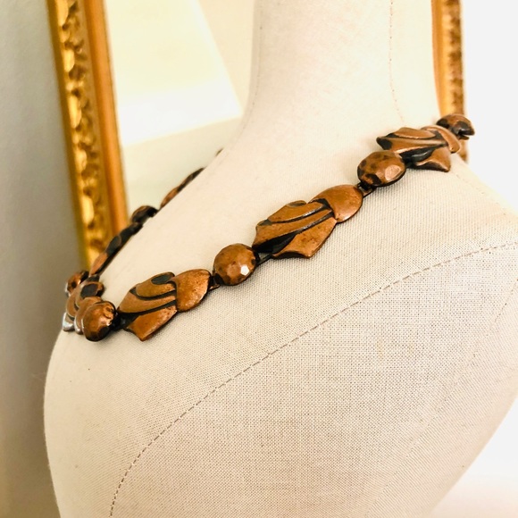 Vintage Copper Tone Unique Necklace - Picture 4 of 11